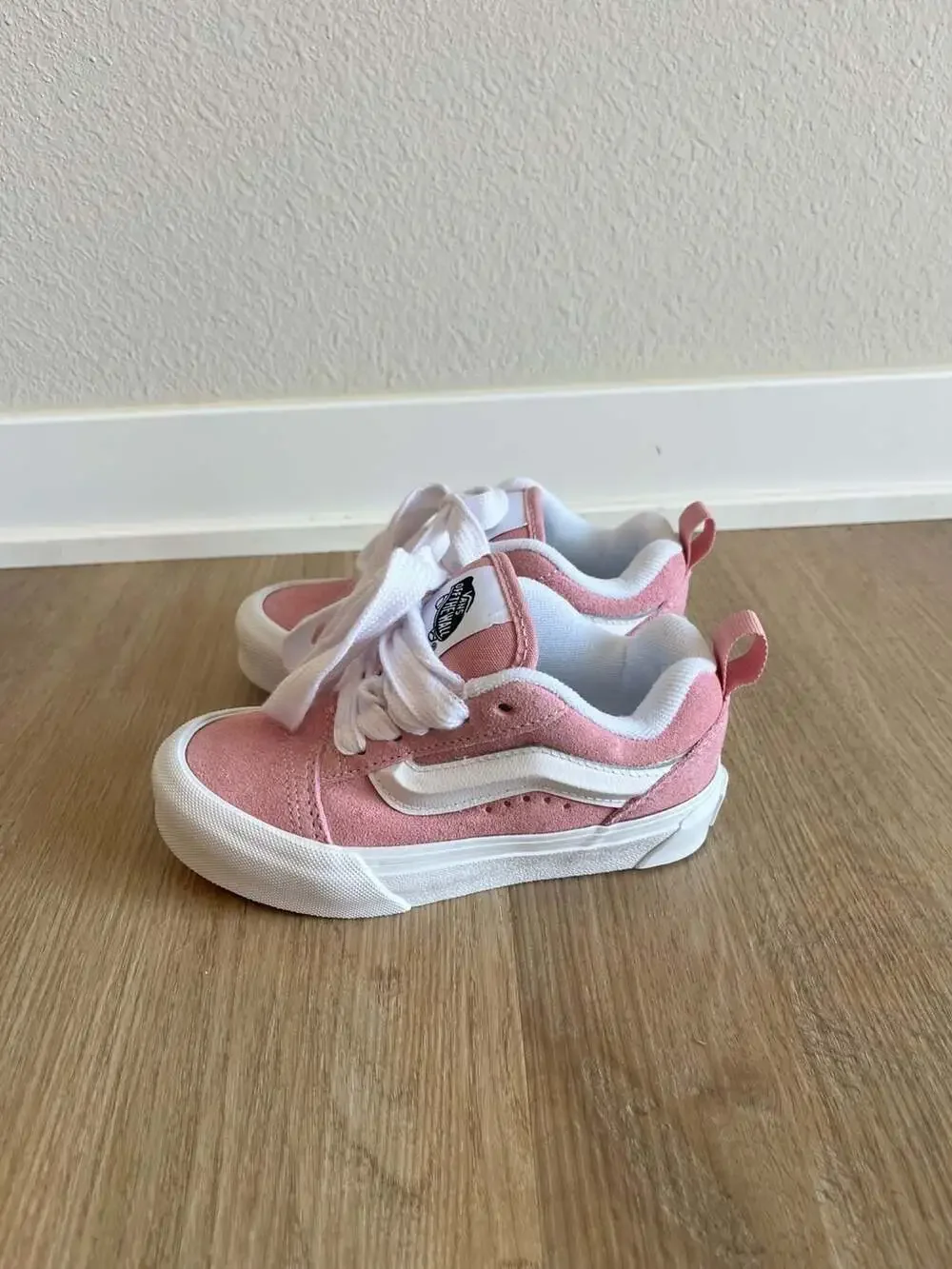 NEW Vans, Kids' Knu Skool Pink Suede Sneakers, Back to School, Skater, 11.5C